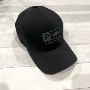 *3 FOR $40❗️Pelagic Flexfit Delta Icon Black S/M Cap